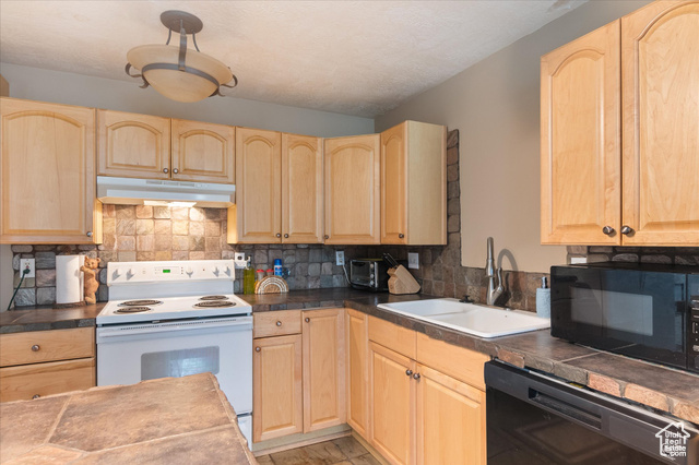 Photo 33 - 13826 S Tom Shoemaker Cir, Draper UT 84020