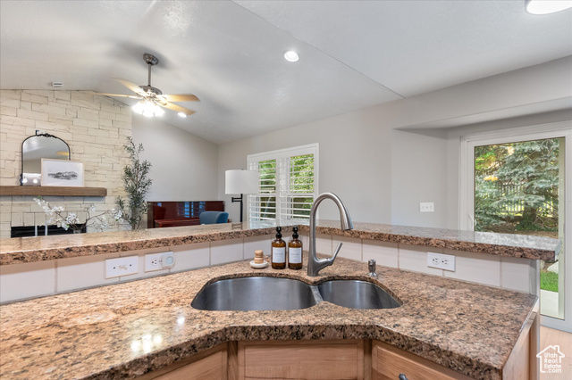 Photo 11 - 13826 S Tom Shoemaker Cir, Draper UT 84020