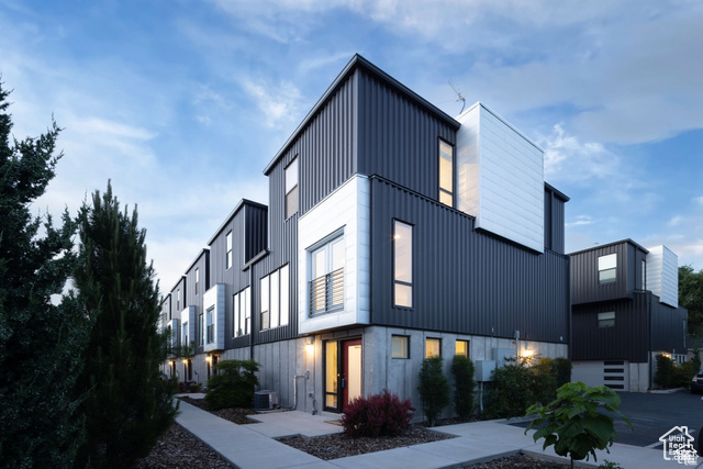 MLS #2109758 - 1618 E 3300 South
