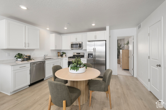 Photo 9 for MLS #2109767 at 243 N Halford Ave #91