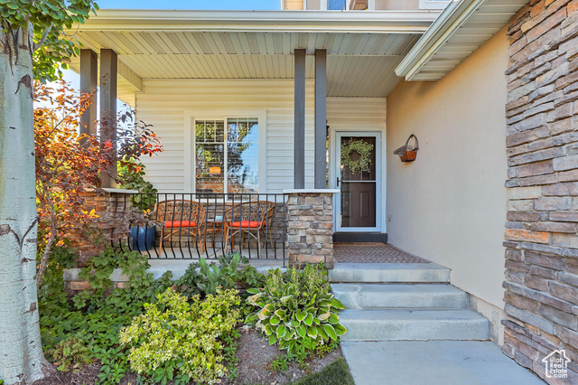 Photo 3 for MLS #2109791 at 4497 N Foxtrail Cir
