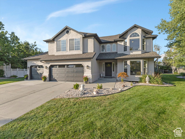 Photo 2 for MLS #2109816 at 11533 S Berryknoll Cir