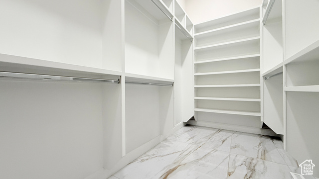 Photo 30 for MLS #2109816 at 11533 S Berryknoll Cir