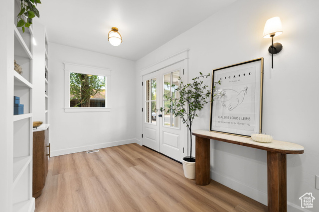 Photo 4 for MLS #2109818 at 1896 S 500 East