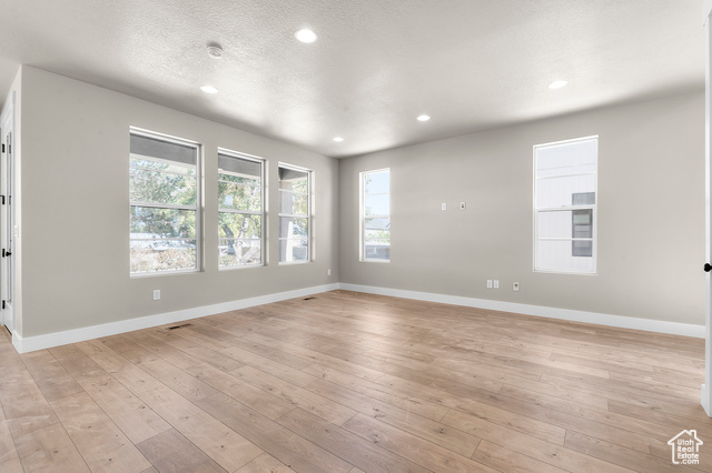 Photo 8 for MLS #2109819 at 498 W Maidengrass Way