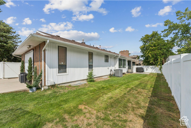 Photo 38 for MLS #2109824 at 6877 Pineview Cir