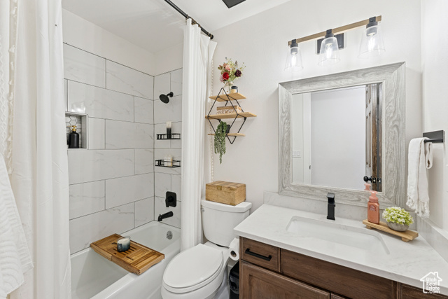 Photo 17 for MLS #2109824 at 6877 Pineview Cir