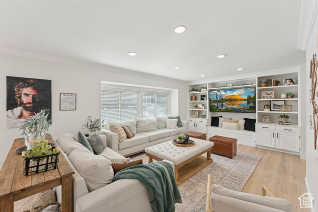 Photo 4 for MLS #2109824 at 6877 Pineview Cir