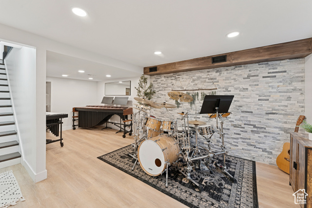 Photo 23 for MLS #2109824 at 6877 Pineview Cir