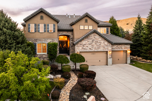Photo 101 for MLS #2109826 at 2082 W Wild Rose Ct