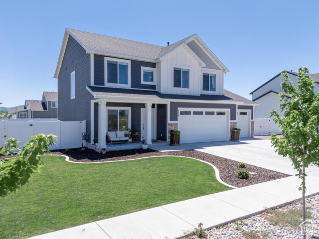 Photo 2 for MLS #2109828 at 676 E 1100 South