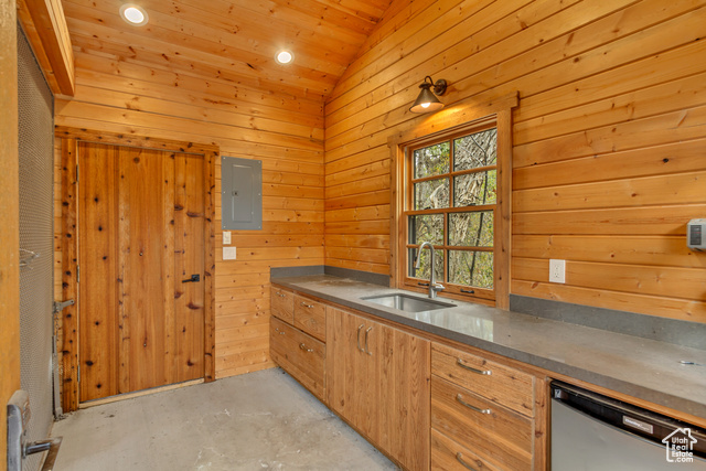 Photo 141 for MLS #2109830 at 13322 N Grove Dr