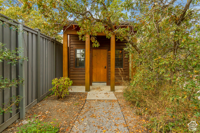 Photo 140 for MLS #2109830 at 13322 N Grove Dr