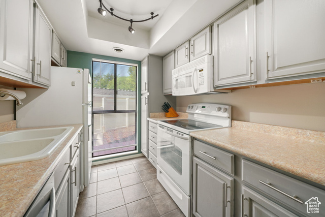 Photo 11 for MLS #2109834 at 5313 S Ben Davis Park