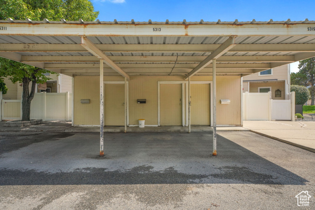 Photo 23 for MLS #2109834 at 5313 S Ben Davis Park