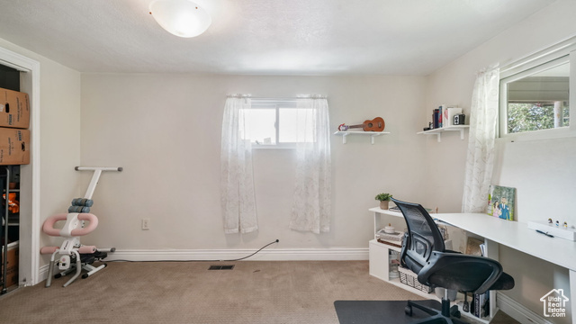 Photo 26 for MLS #2109837 at 2065 Robins Ave