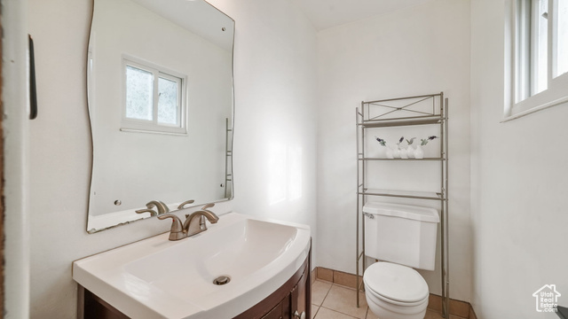 Photo 18 for MLS #2109837 at 2065 Robins Ave