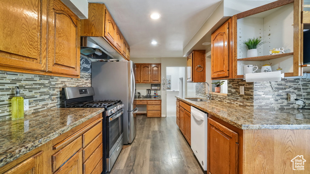 Photo 8 for MLS #2109837 at 2065 Robins Ave