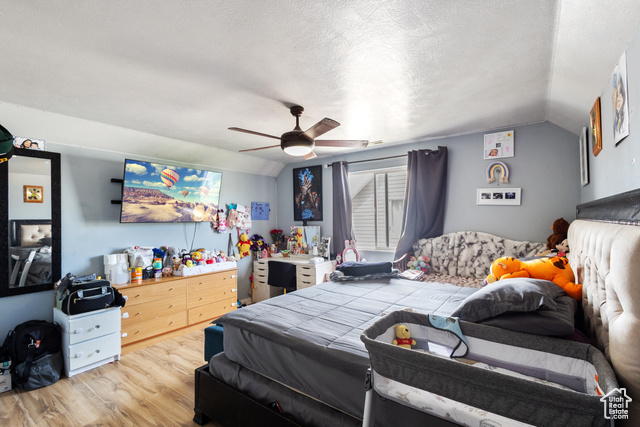 Photo 15 for MLS #2109867 at 3231 Lester St