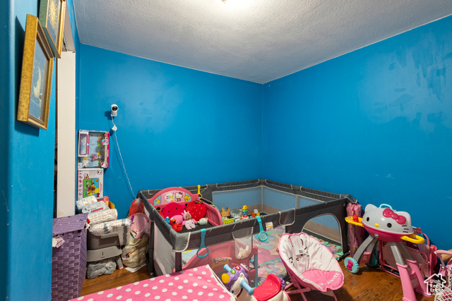 Photo 16 for MLS #2109867 at 3231 Lester St