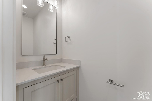 Photo 61 for MLS #2109873 at 5436 Lula Bay Ln