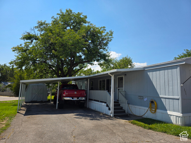 Photo 7 for MLS #2109875 at 296 E Nashue St #112