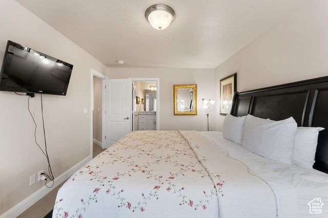 Photo 20 for MLS #2109880 at 1668 W Escapes Dr