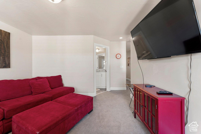 Photo 31 for MLS #2109880 at 1668 W Escapes Dr
