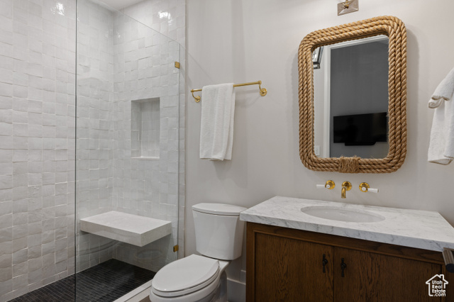Photo 28 for MLS #2109894 at 6611 E Whispering Cir