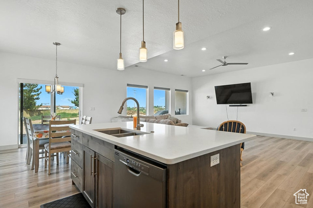 Photo 15 for MLS #2109898 at 3977 N Monarch Dr