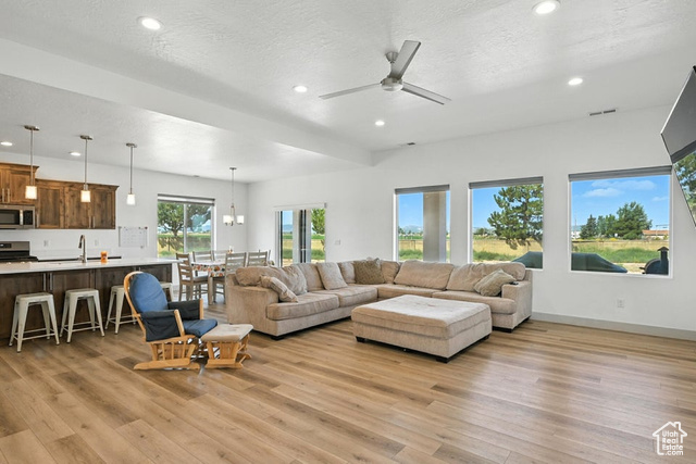 Photo 6 for MLS #2109898 at 3977 N Monarch Dr
