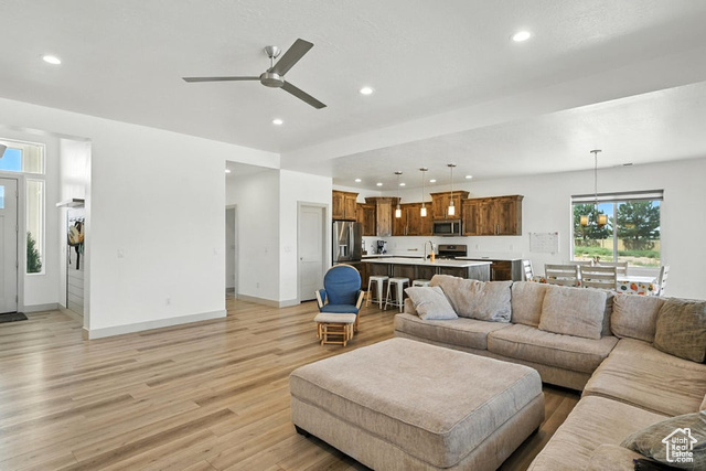 Photo 7 for MLS #2109898 at 3977 N Monarch Dr