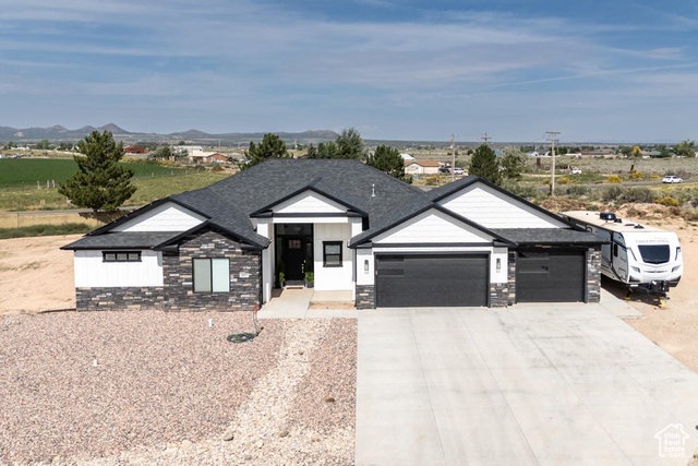 Photo 43 for MLS #2109898 at 3977 N Monarch Dr
