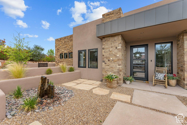 Photo 13 for MLS #2109900 at 5120 N Silver Cloud Dr