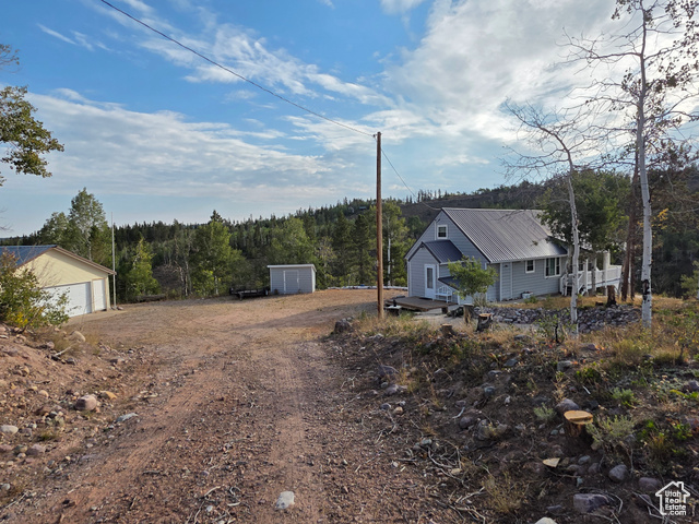 Photo 4 for MLS #2109905 at 5117 Alpine Rd