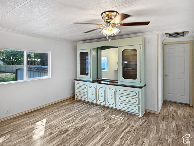 Photo 6 for MLS #2109911 at 685 S Main St
