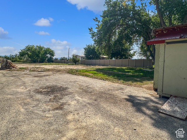 Photo 22 for MLS #2109911 at 685 S Main St
