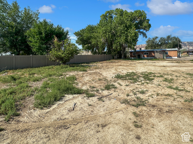 Photo 23 for MLS #2109911 at 685 S Main St