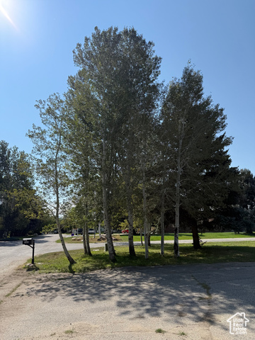 Photo 32 for MLS #2109914 at 1823 N 6250 East