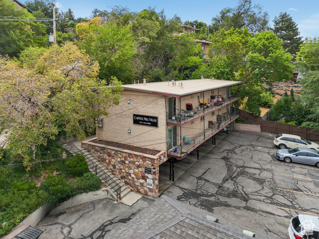 MLS #2109934 - 475 N Wall St