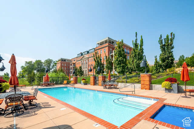 MLS #2109964 - 400 E Capitol Park Ave #203