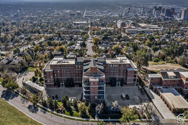 Photo 33 for MLS #2109964 at 400 E Capitol Park Ave #203