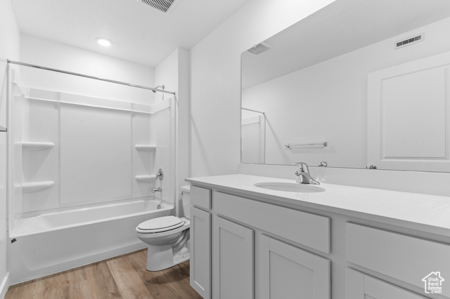 Photo 17 for MLS #2109992 at 4213 N Moray Dr #143