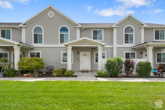 Photo 2 for MLS #2109994 at 802 Brookside Ct