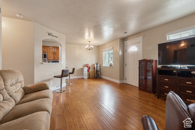 Photo 9 for MLS #2109994 at 802 Brookside Ct