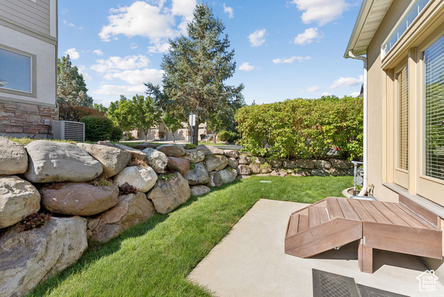 1279 W Tripp View Ln
