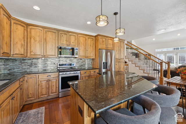 1279 W Tripp View Ln