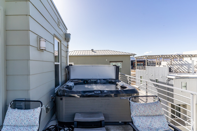 Photo 9 for MLS #2110005 at 4586 W Daybreak Rim Way #396