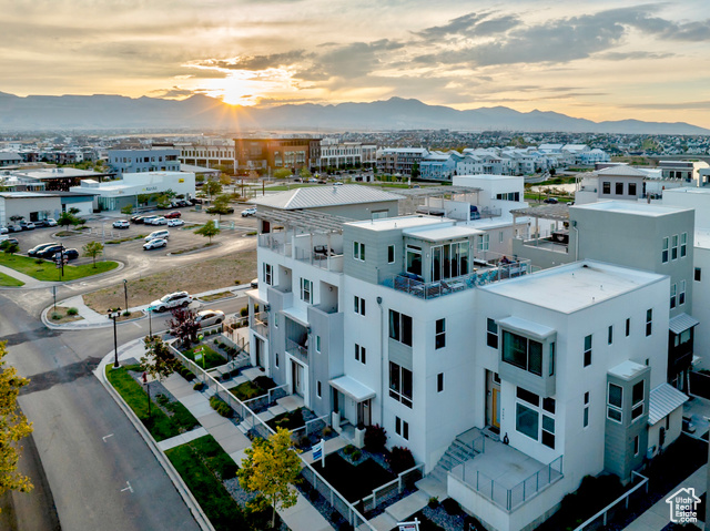 MLS #2110005                     located at 4586 W Daybreak Rim Way #396,
                     South Jordan, UT