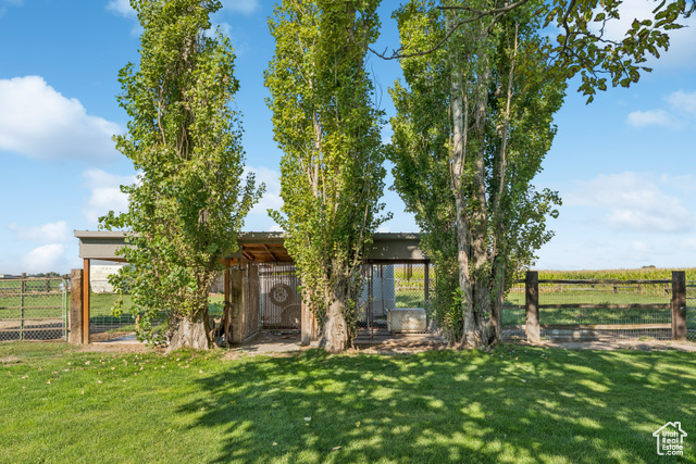 Photo 38 for MLS #2110032 at 155 S 4700 West